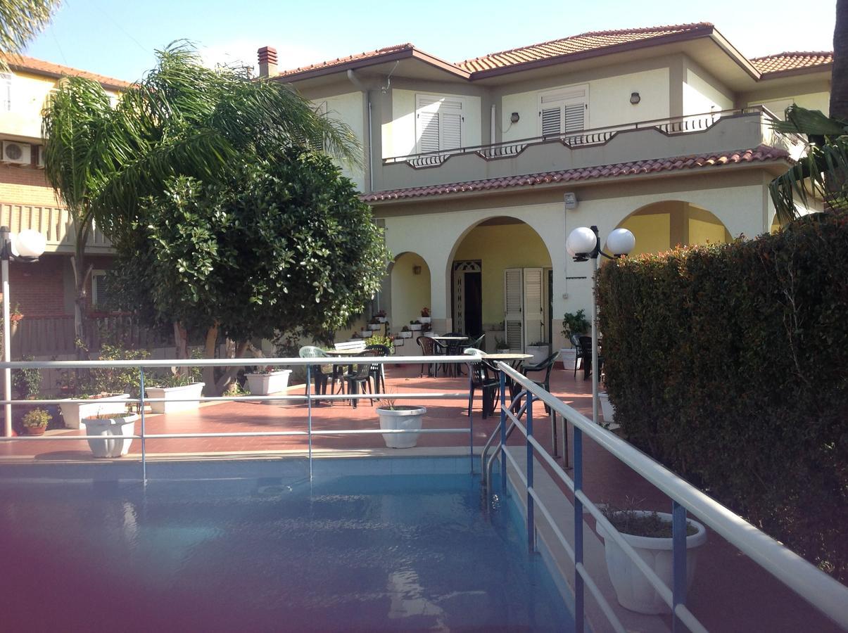 Hotel La Villa Misterbianco Exterior foto